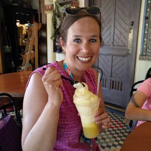 Meet your Posher, Brooke